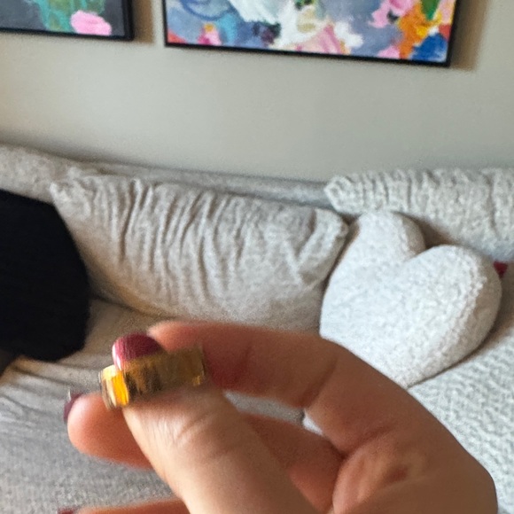 Oura Ring 4 Rose Gold Size 8 - Picture 4 of 7